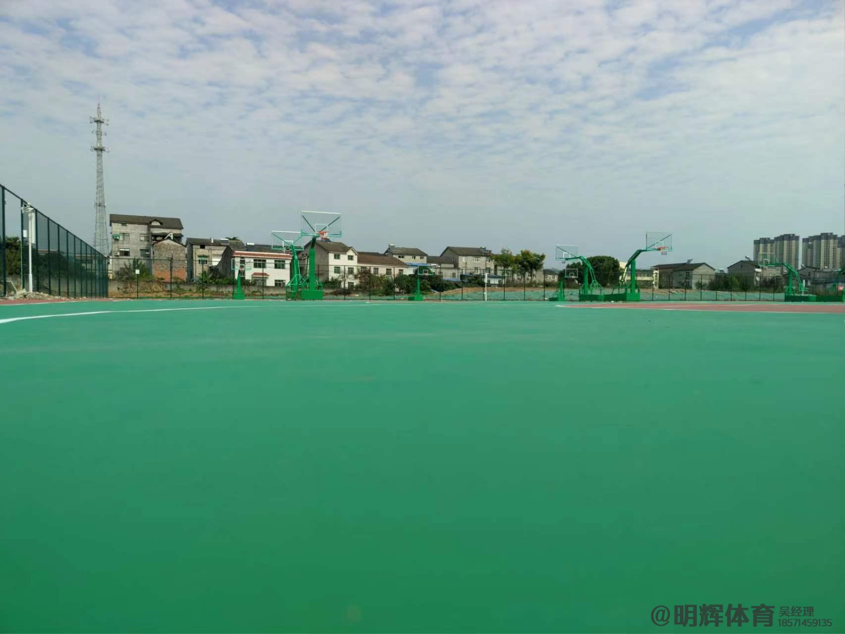 安庆硬地丙烯酸球场的优缺点